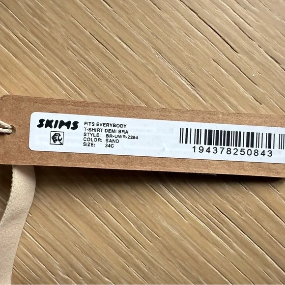 Skims Fits Everybody Demi Bra Sz: 34c Color: Sand NWT - Picture 3 of 3